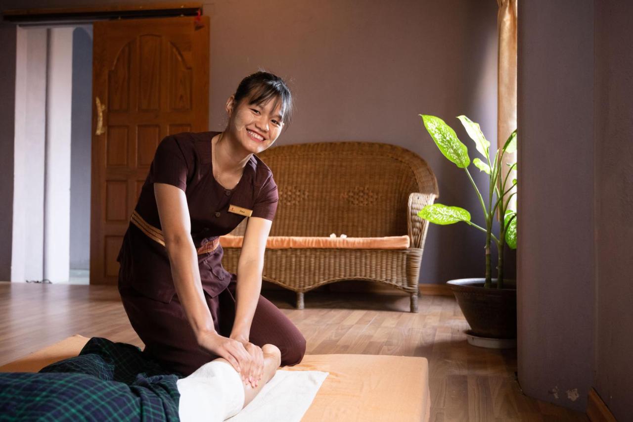 Inle Lake Ann Heritage Lodge מראה חיצוני תמונה