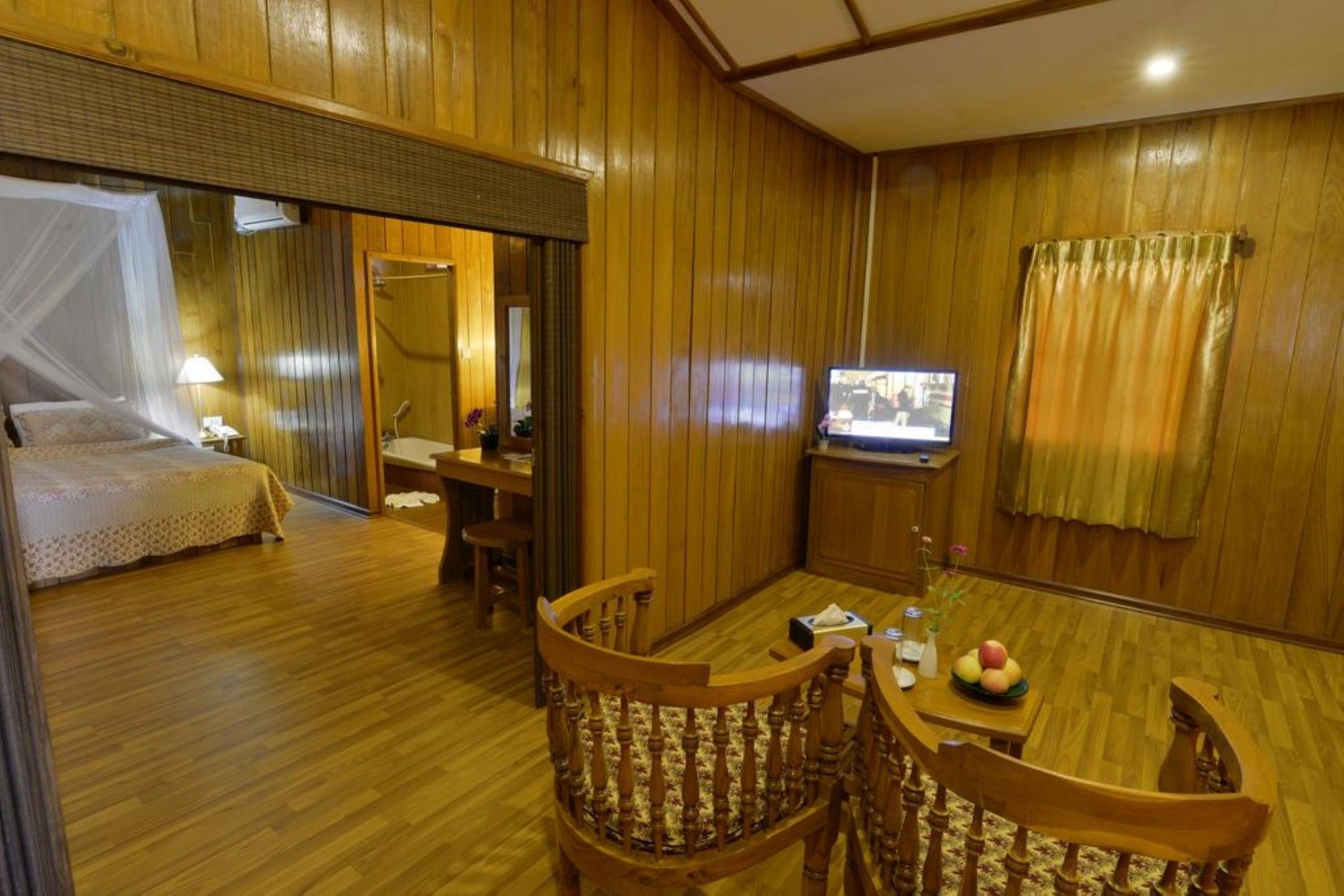 Inle Lake Ann Heritage Lodge מראה חיצוני תמונה