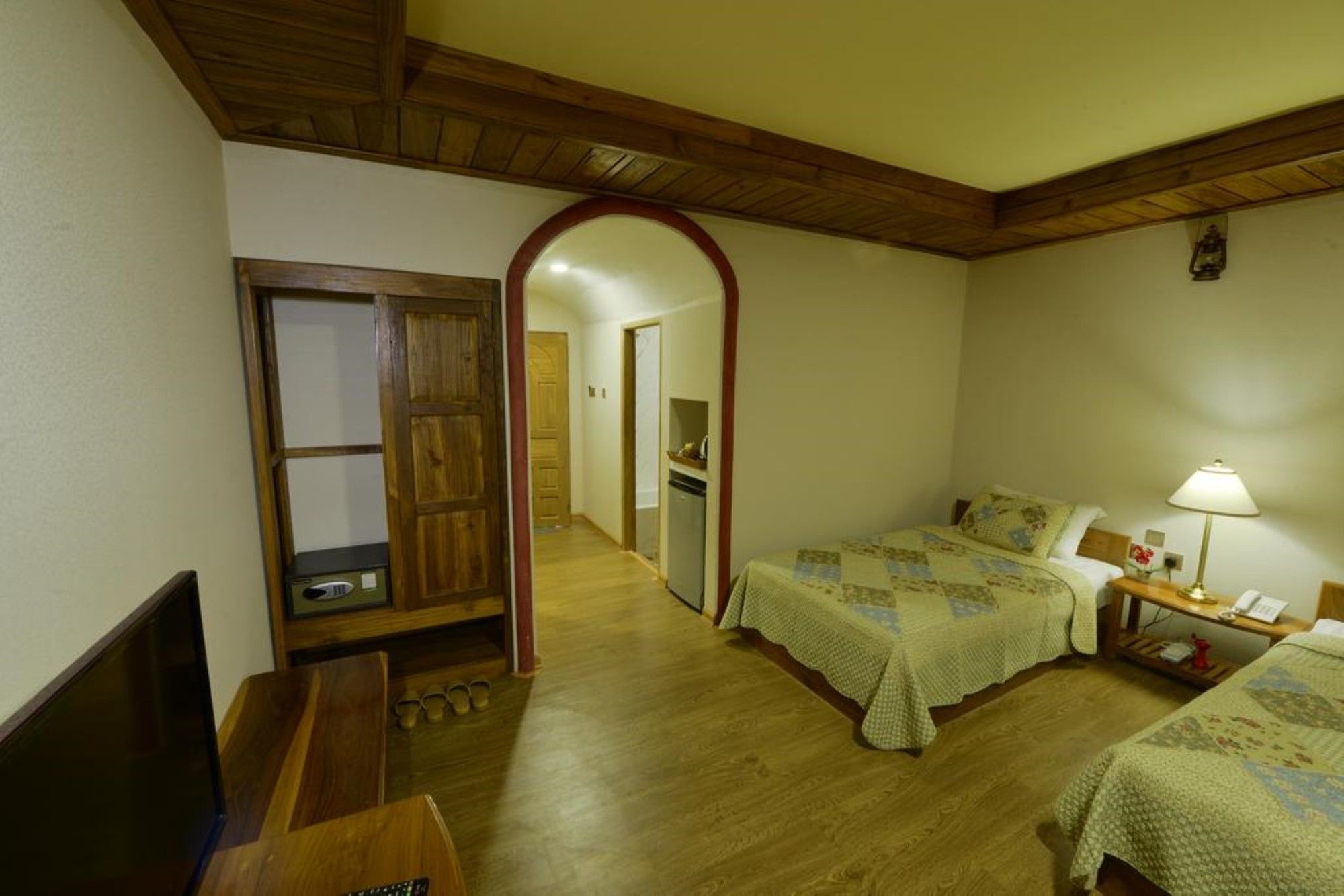 Inle Lake Ann Heritage Lodge מראה חיצוני תמונה